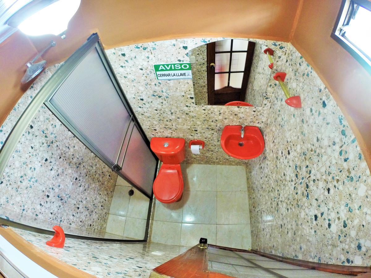 Hostal La Esperanza Leticia Ngoại thất bức ảnh